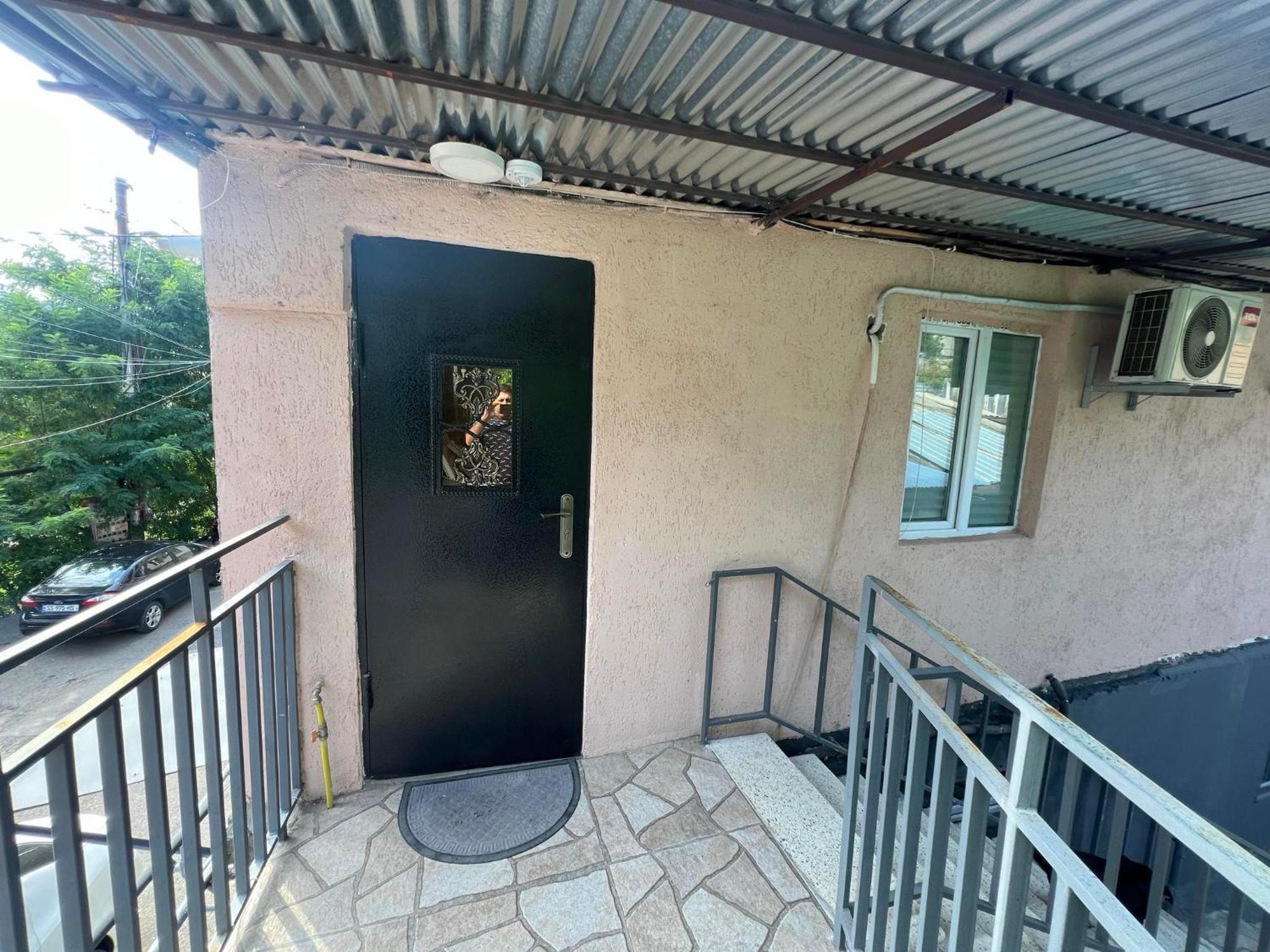 Gariba Apartment Tbilisi Bagian luar foto